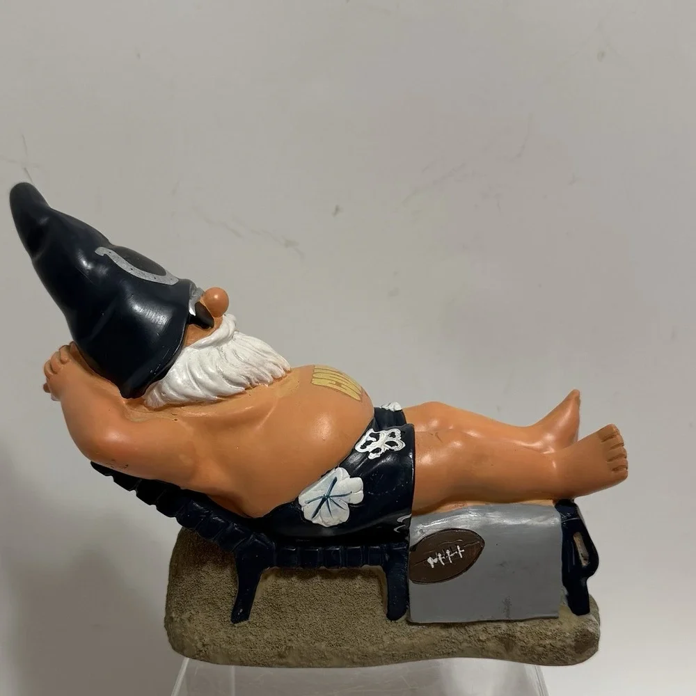 Indianapolis Colts Gnome Figurine Beach Lounger Funny Fan Decor Football  Garden